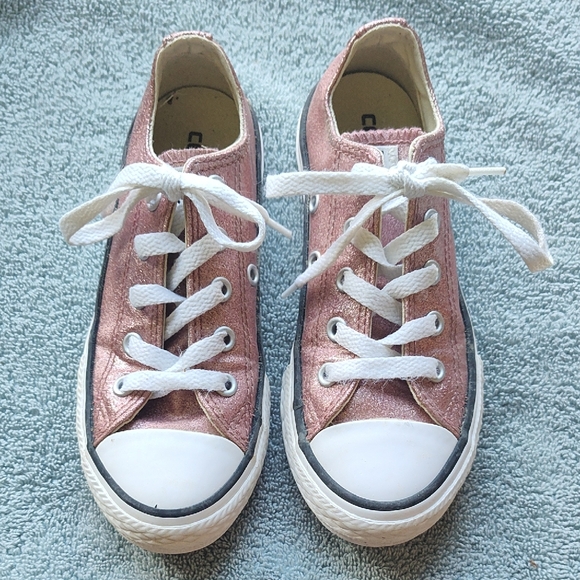 Pink and White Low-Top Sneakers - Picture 1 of 7